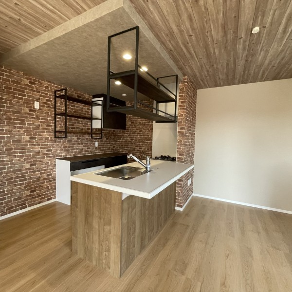 真っ白なキャンバスを自分好みのカラーに