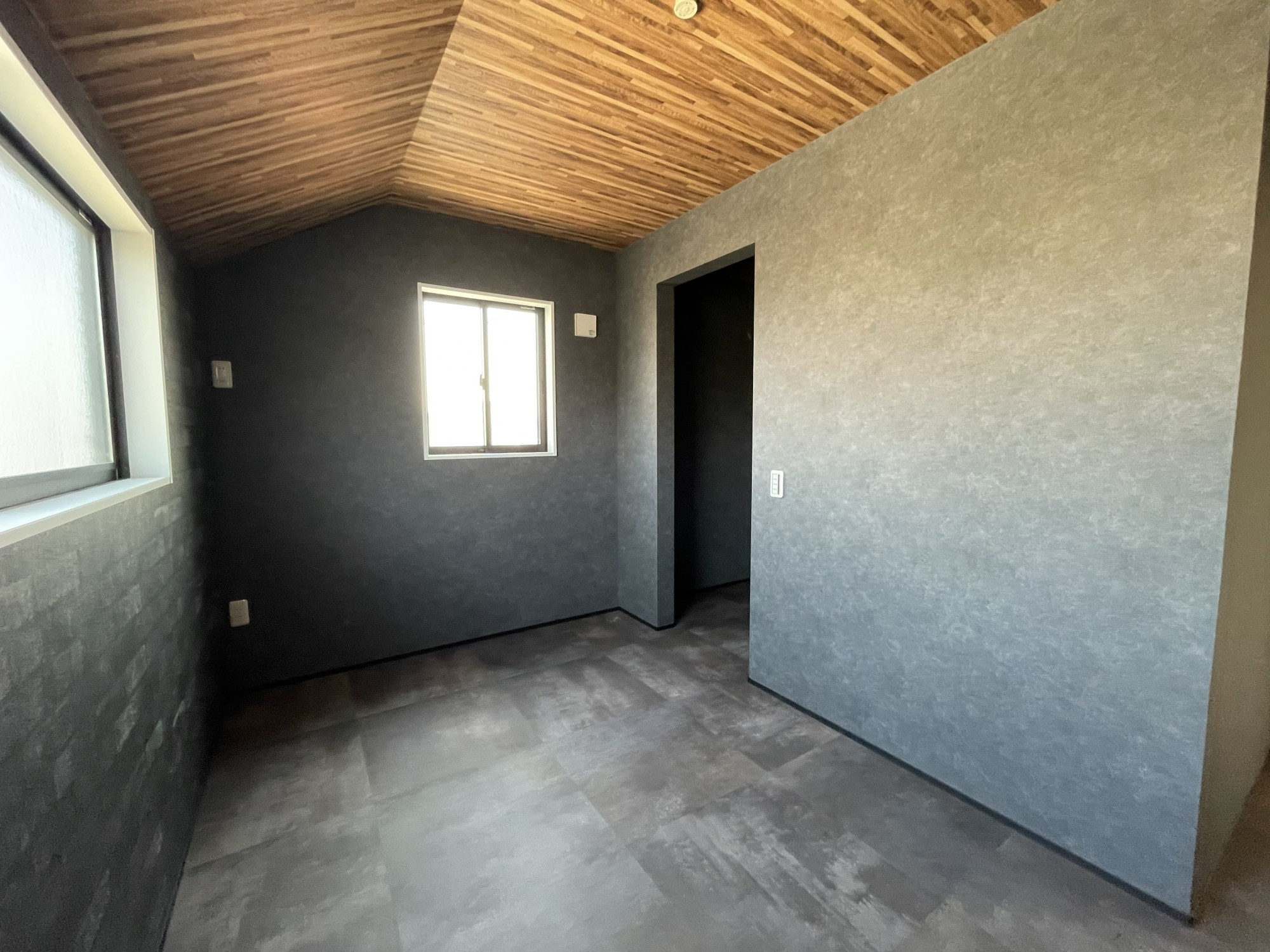 隠れ家のようなマイルーム