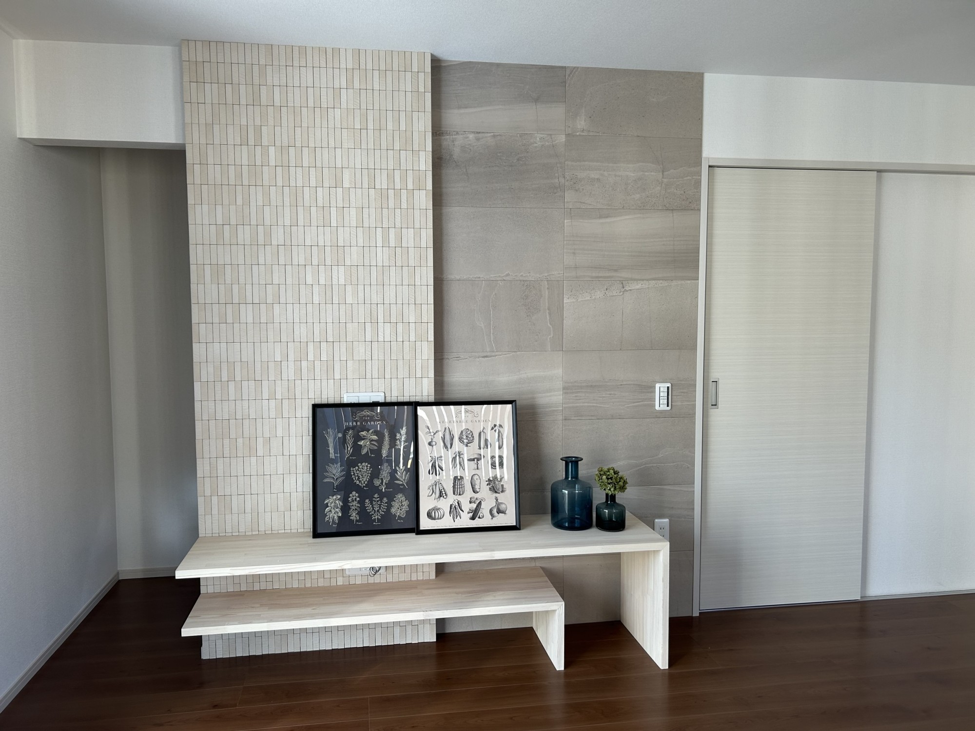 オリジナルTVボード設置後のAfter